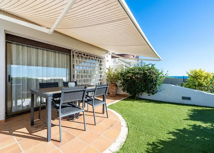 Holiday home Ca La Montse