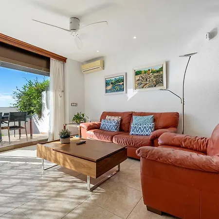 Ca La Montse Holiday home *