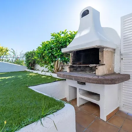 Ca La Montse Holiday home *
