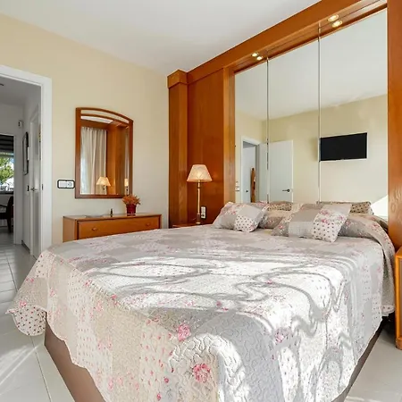 Ca La Montse Holiday home
